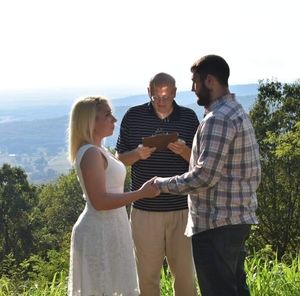 Meet your Posher, Emmily